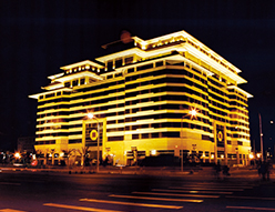 W020141125570654579827